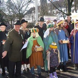 Sternsingergottesdienst & Aperschnalzen