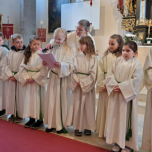 Bitten der neuen Ministrant:innen