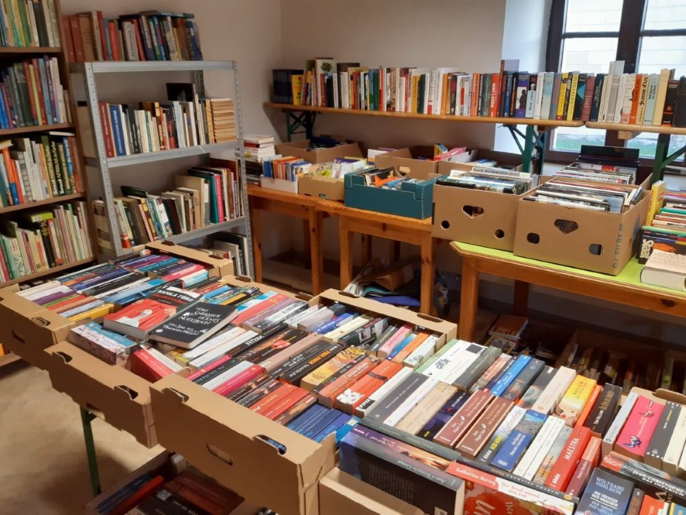 Bücher Flohmarkt