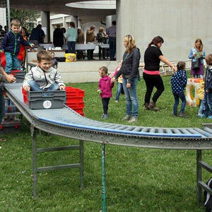 Sommerbeginn mit Harfenmusik, Kindermesse und Kinderfest
